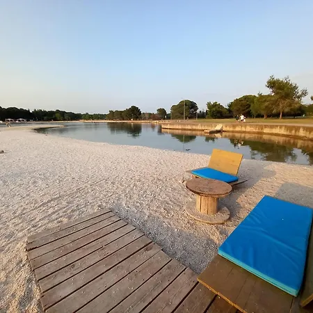 Renata Апартаменти *